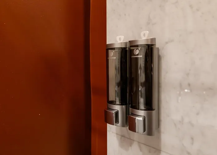 Piazza San Domenico Luxury Неаполь