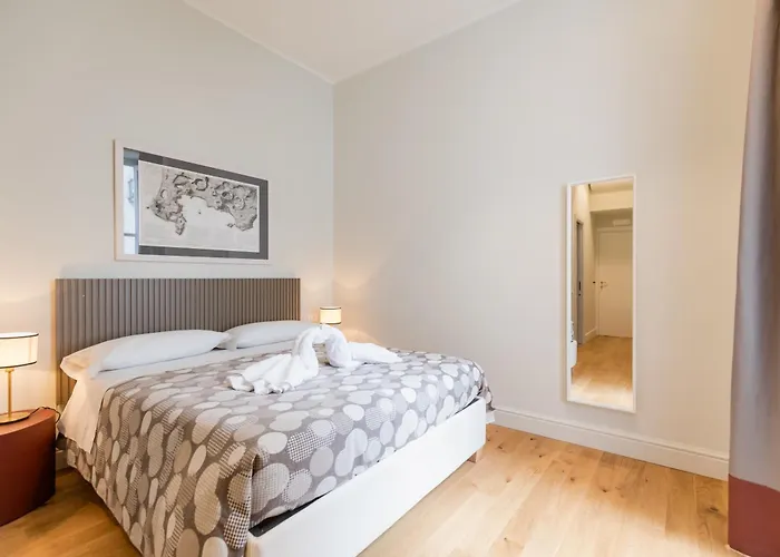 Piazza San Domenico Luxury 3*