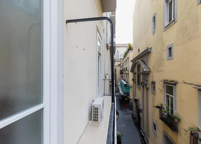 Piazza San Domenico Luxury 3* Неаполь