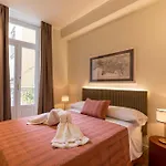 Piazza San Domenico Luxury Penzion Neapol