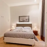 Piazza San Domenico Luxury Neapol
