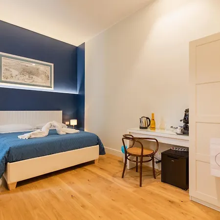 Piazza San Domenico Luxury ゲストハウス 4*