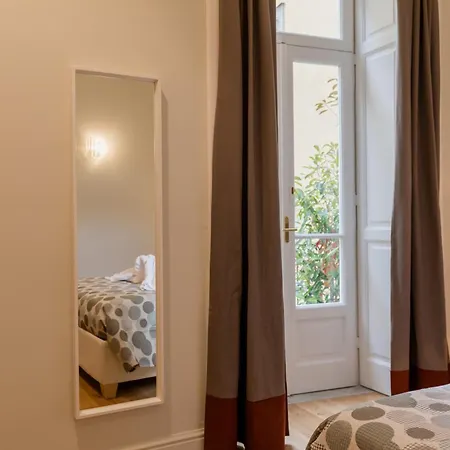 ゲストハウス Piazza San Domenico Luxury ナポリ