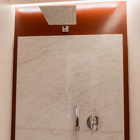 Piazza San Domenico Luxury ナポリ